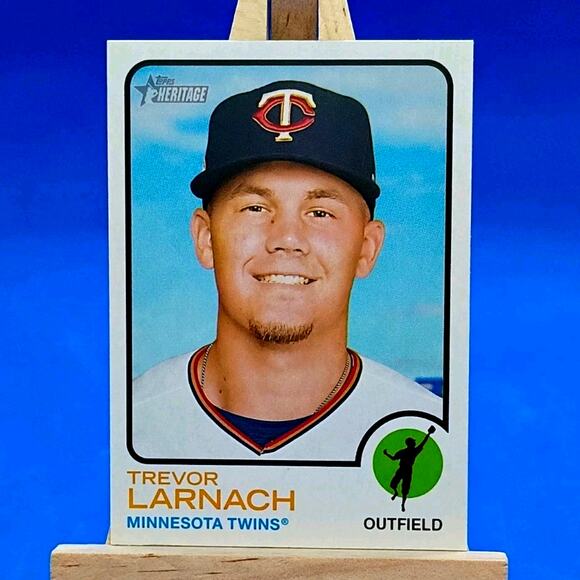 2022 Topps Heritage High Number - Trevor Larnach #557 - Picture 1 of 4